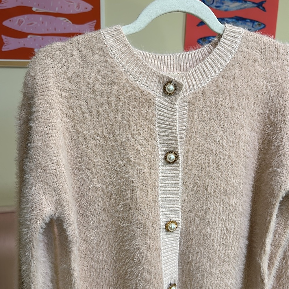 💘 💠NWOT Pink Baby Lamb Cardigan - Picture 2 of 6